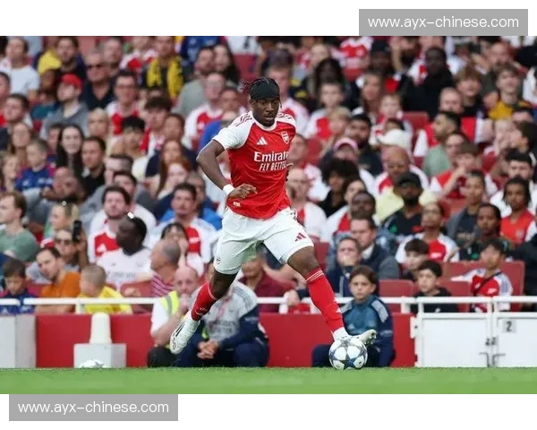 阿森纳小将迪克逊320万英镑加盟，被视为未来防线储备